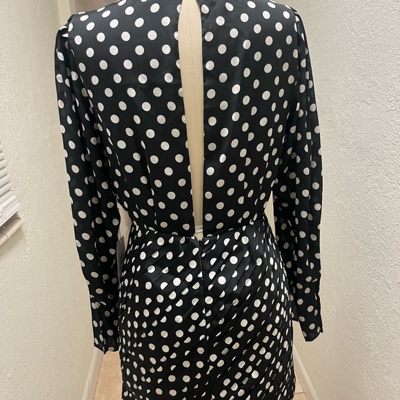Ronny Kobo mini dress, polka dot long sleeved open back large bow tie. - Picture 3 of 5